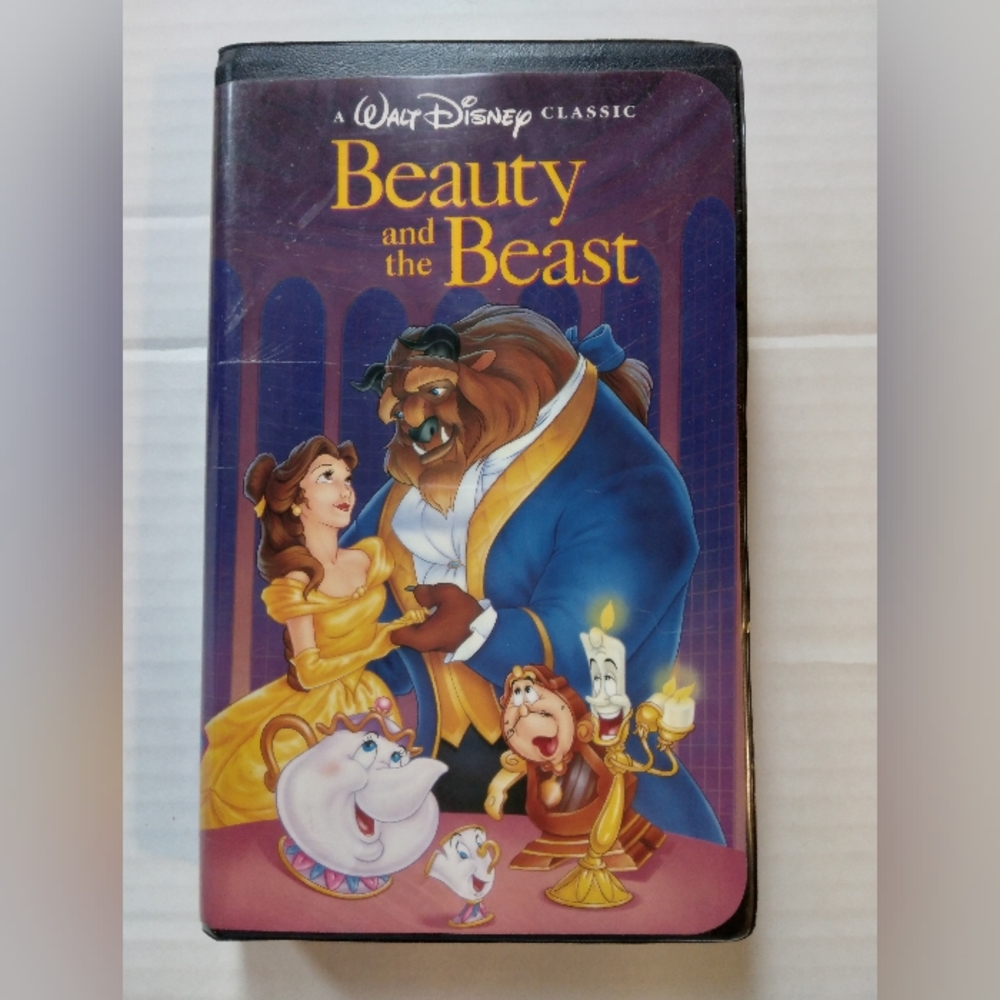 Disney VHS cassettes
